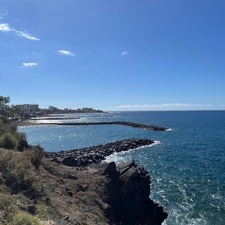 With Sunny Terrace & Sea View Near The Ocean Lägenhet Costa Adeje (Tenerife)